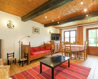 Cottage La Fausse Epine near forest - Lierneux - Sala de estar