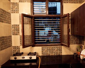 The blue guest house - Rishikesh - Cucina