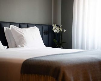 Santo Thyrso Hotel - Santo Tirso