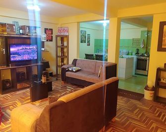 Excelente Departamento Completo Céntrico en la Ciudad de Huaraz con Tours - Huaraz