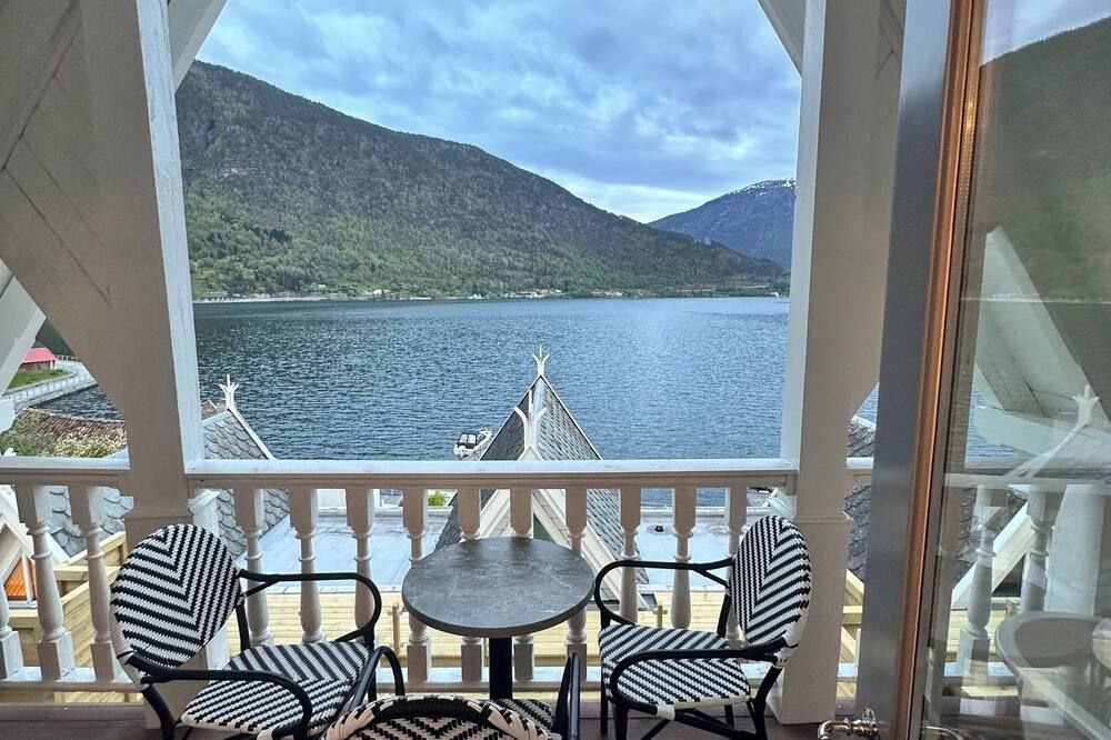 Hofslund Fjord Hotel - Sogndal - Balcon