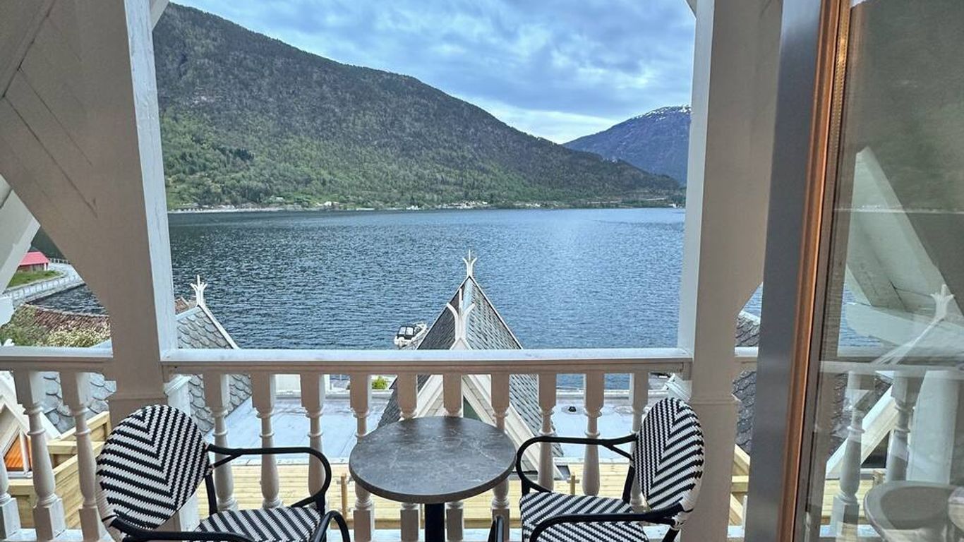 Hofslund Fjord Hotel