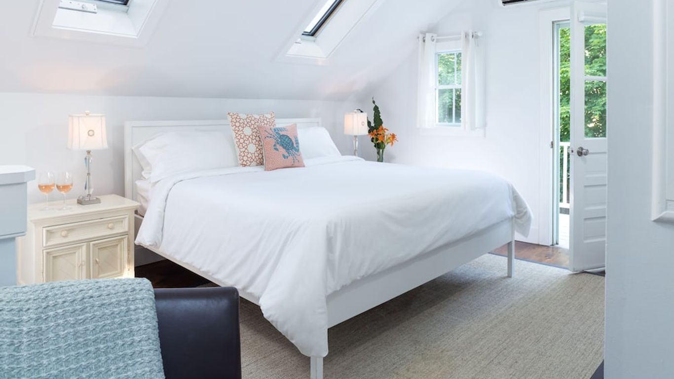 West Neck Guesthouse