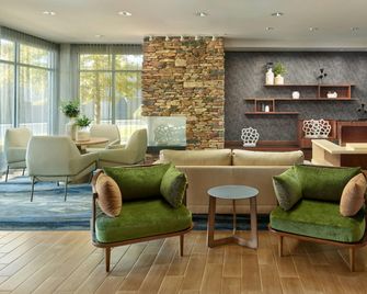 Fairfield Inn & Suites by Marriott Jackson - ג'קסון - טרקלין