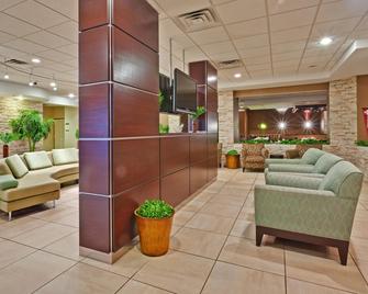 Holiday Inn Bloomington-University Area By IHG - בלומינגטון - לובי