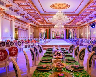 Grand Regency Doha, Trademark Collection - Doha - Salão de banquetes