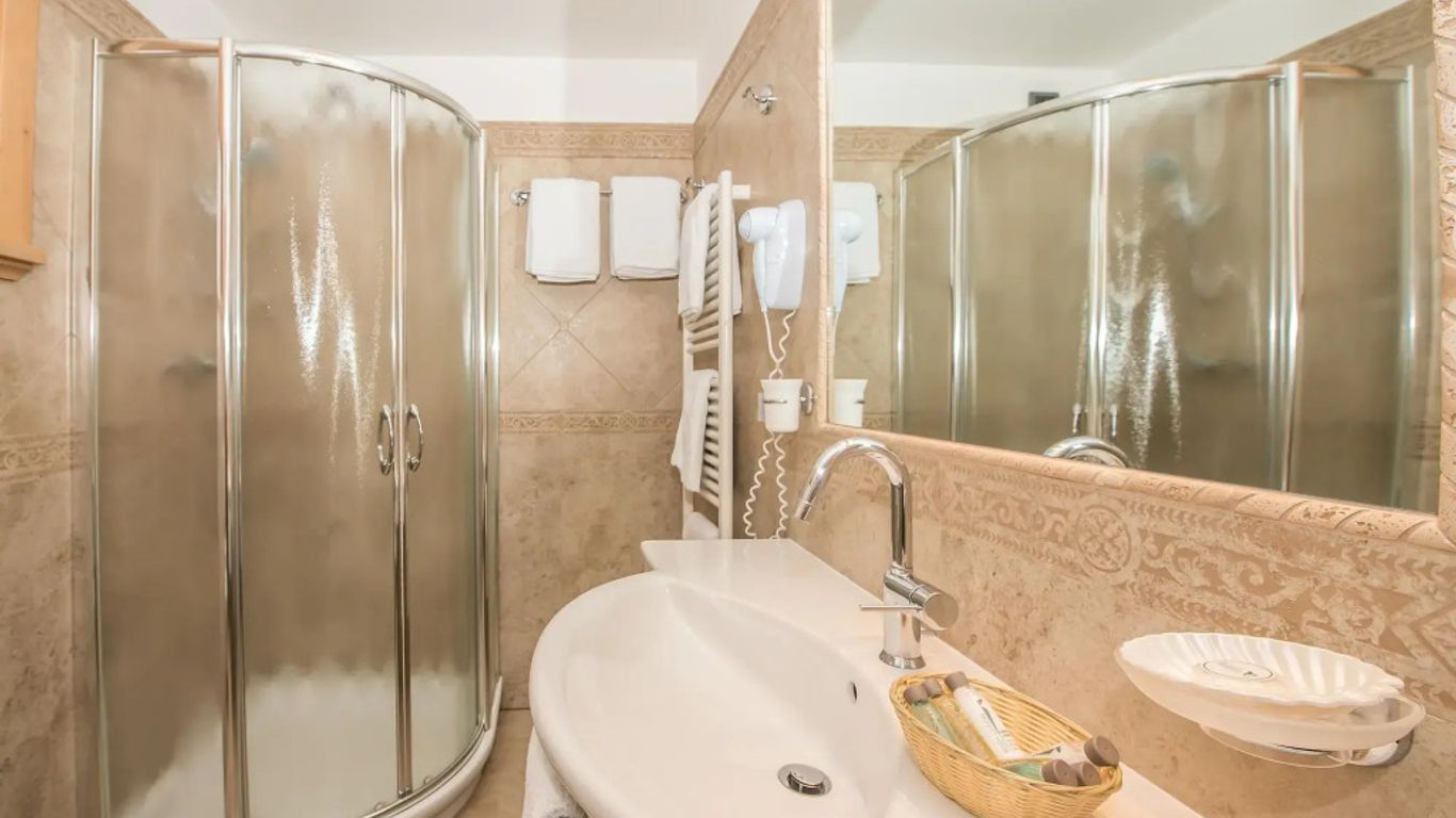 โรงแรมกาปริออโล