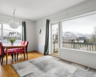 Boukersen Heim - Tromsø - Jídelna