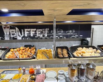 ibis Budget Cognac - Châteaubernard - Salle à manger