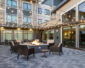 Residence Inn by Marriott Novato Sonoma - Novato - Patio