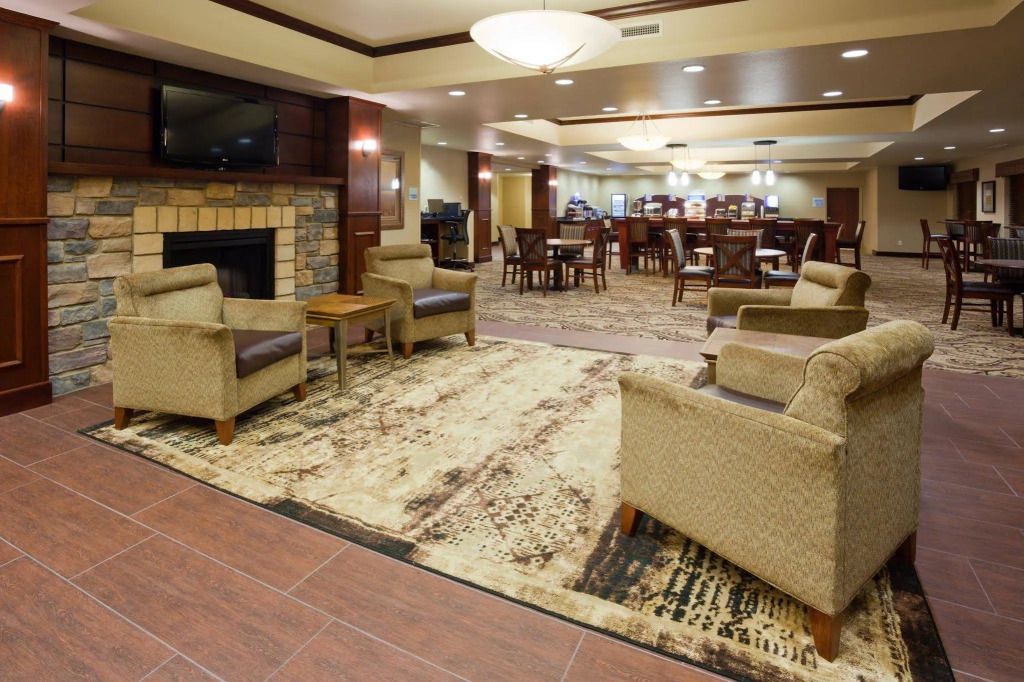Holiday Inn Express & Suites Minneapolis Sw - Shakopee By IHG - Shakopee - Lounge