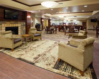 Holiday Inn Express & Suites Minneapolis Sw - Shakopee By IHG - Shakopee - Lounge