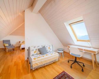 Modern 4bd Duplex In Chardonne With Lake - Chardonne - Sala de estar