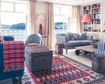 St Mawes Hotel - Truro - Olohuone