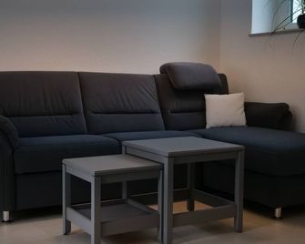 Pfalzzeit - Der Wald - Weisenheim am Berg - Wohnzimmer