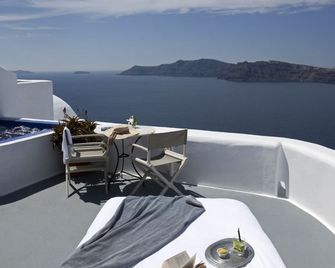 Ikies Santorini - Firá - Balkong