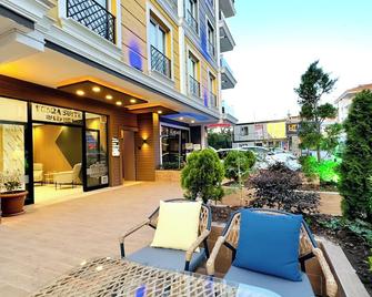 Yusra Apart Otel - Trabzon - Patio