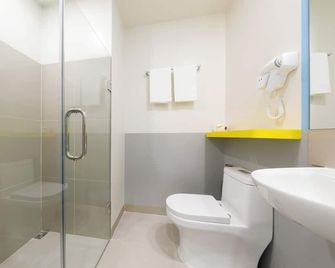 Hop Inn Hotel Iloilo - Iloilo - Salle de bain
