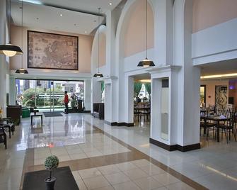 Eurotel Las Pinas - Las Piñas - Lobby