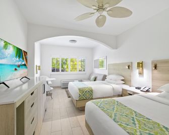 Ports Of Call Resort - Grace Bay - Bedroom