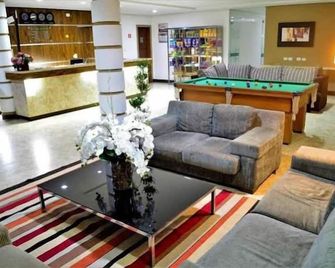 Hotel Arlen 4 Lago Hotel - Lambari - Lounge