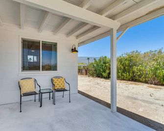 Mid-Century Modern in the Desert - Borrego Springs - Balcony
