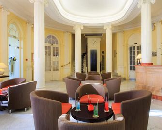 Hotel El Paradiso - Mentone - Ingresso