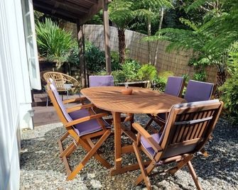 Coromandel Eco Sanctuary - Coromandel - Patio