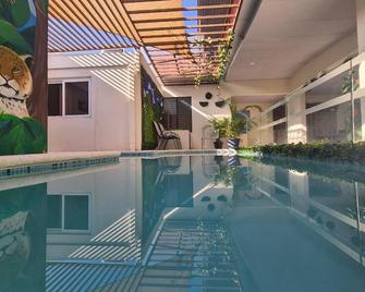 Hotel Sueños - San Salvador - Bazén