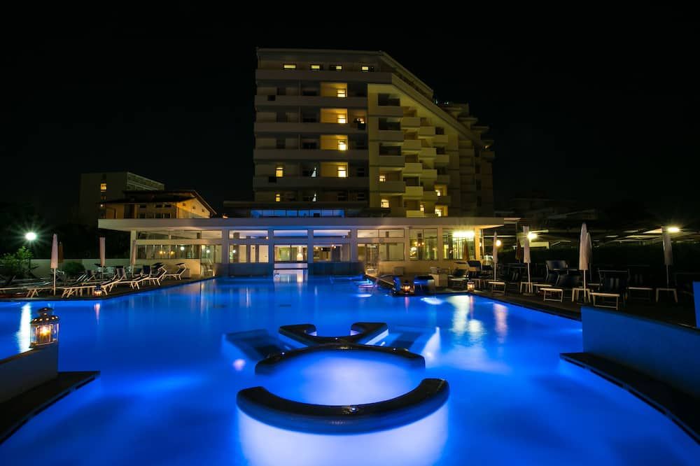 أبانو فيردي هوتل تيرمي