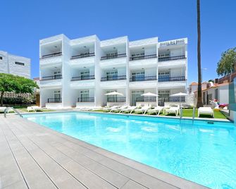 Atlantic Sun Beach - Gay Men Only - Maspalomas - Pool