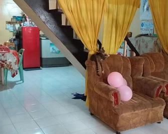 Glo Apartment Type - Olongapo - Living room