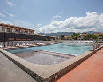 Residence Les Demeures de la Massane - Vacancéole - Argelès-sur-Mer - Piscina