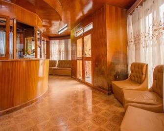 Hotel Genevieve - Nakuru - Lobby
