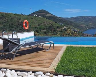 Casa D'Os Reais - Sabrosa - Piscina