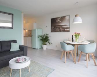 Amsterdam Beach Apartment 80 - Zandvoort - Dining room