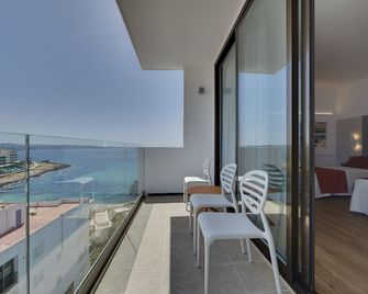 Hotel Abrat - סנט אנטוני דה פורמני - מרפסת