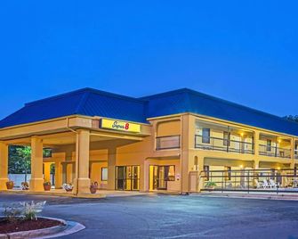 Super 8 by Wyndham Norcross/I-85 Atlanta - נורקרוס - בניין