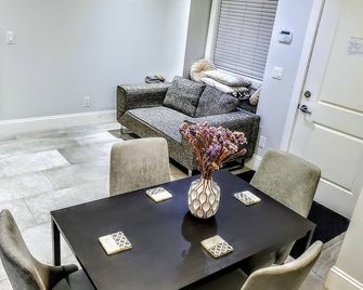 New Urban Modern Main Street House - Vancouver