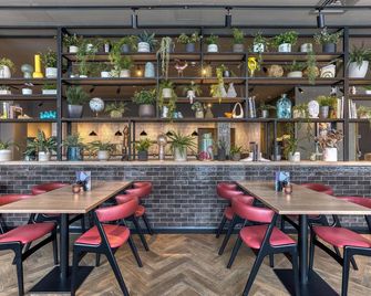 Premier Inn Manchester City - Piccadilly - Manchester - Baari