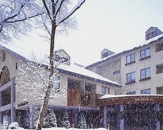 Hakuba Mominoki Hotel - Hakuba - Edifício