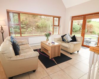 روكلاندز هاوس - بيفورت (إيرلندا) - غرفة معيشة