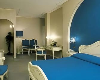 Hotel Il Burchiello - Mira - Bedroom