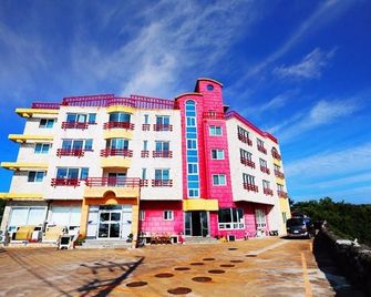Jeju Island Love - Jeju City - Building