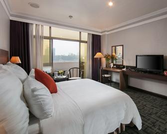 Lake Side Hotel - Hà Nội - Phòng ngủ