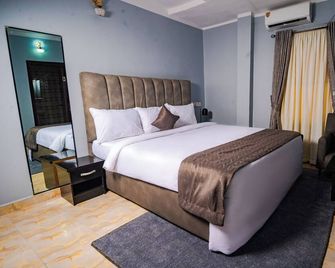 Asato Classic Hotel - Asaba
