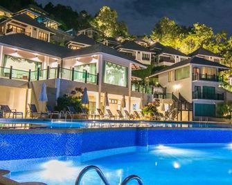 Royale Chulan Cherating Villa - Balok - Pool