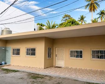 The Beach House Oasis - Entire home in El Cuco, El Salvador - El Cuco - Edificio