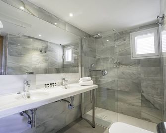 Hotel Millor Sol - Thị trấn Cala Millor - Phòng tắm