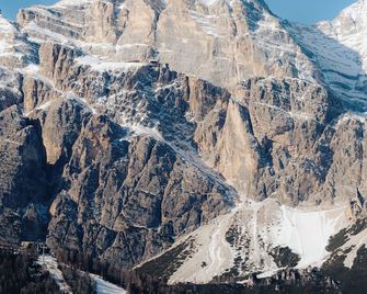 Hotel Oasi - Cortina d'Ampezzo